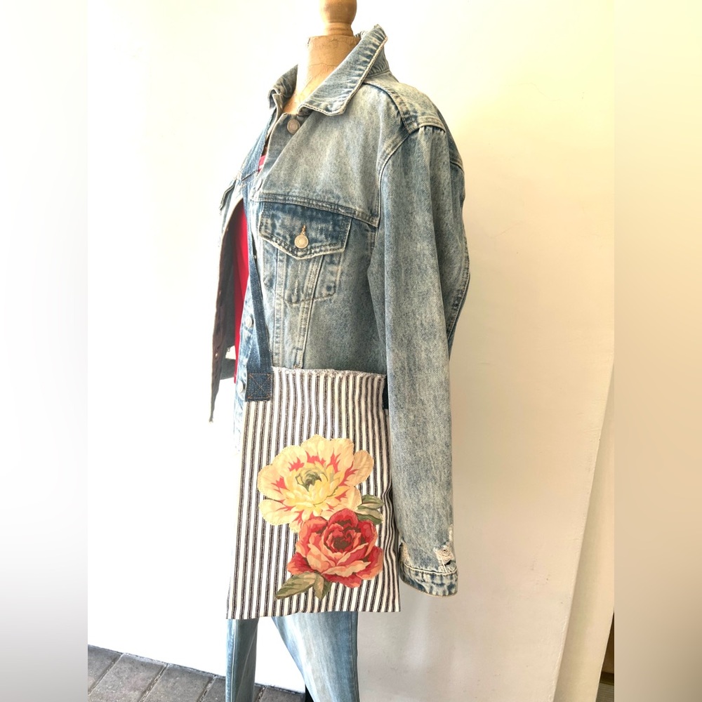 Floral Striped Women's Bag - Picture 4 of 4